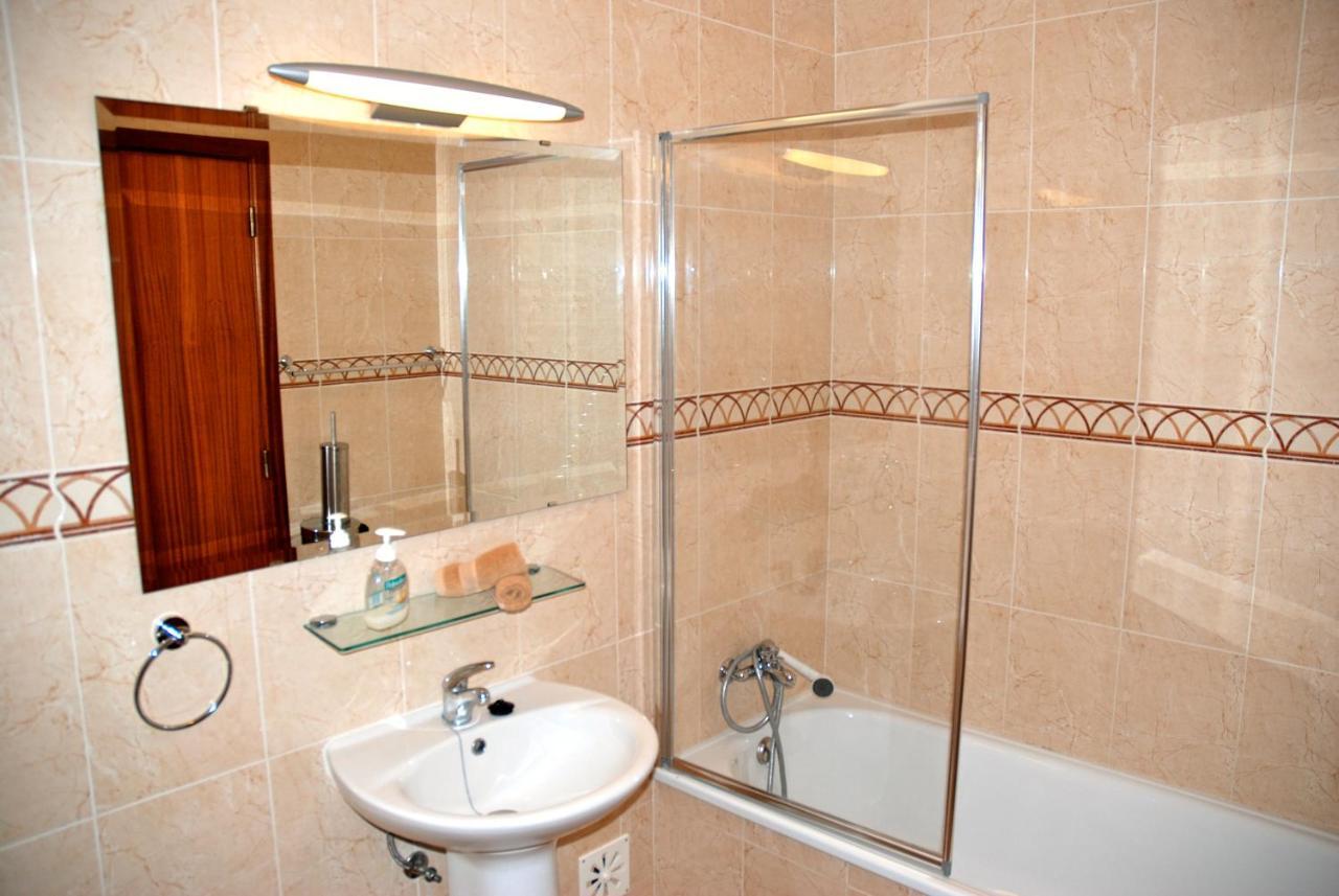 Ocean - Duplex Apartment 65M From The Beach With Pool And Parking São Martinho do Porto Eksteriør bilde