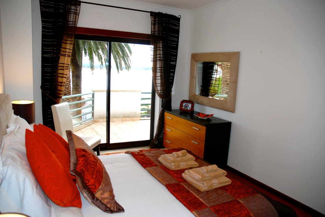 Ocean - Duplex Apartment 65M From The Beach With Pool And Parking São Martinho do Porto Eksteriør bilde