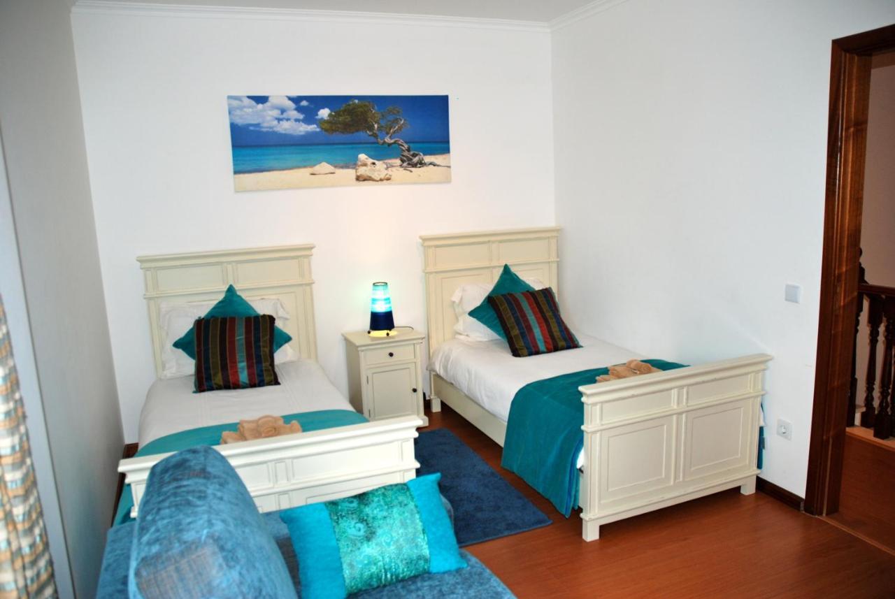 Ocean - Duplex Apartment 65M From The Beach With Pool And Parking São Martinho do Porto Eksteriør bilde