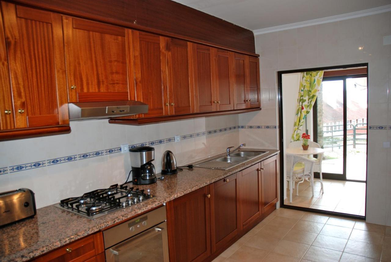 Ocean - Duplex Apartment 65M From The Beach With Pool And Parking São Martinho do Porto Eksteriør bilde